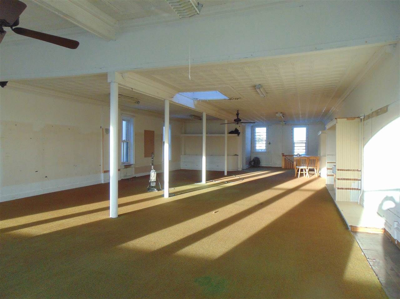 14 W Fulton St, Edgerton, WI 53534